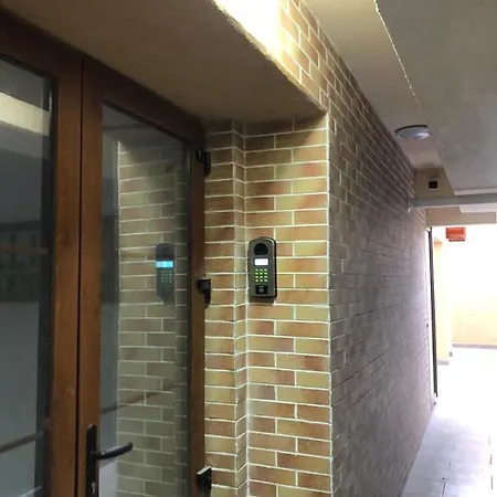 Apartment- Brilliant Lejlighed